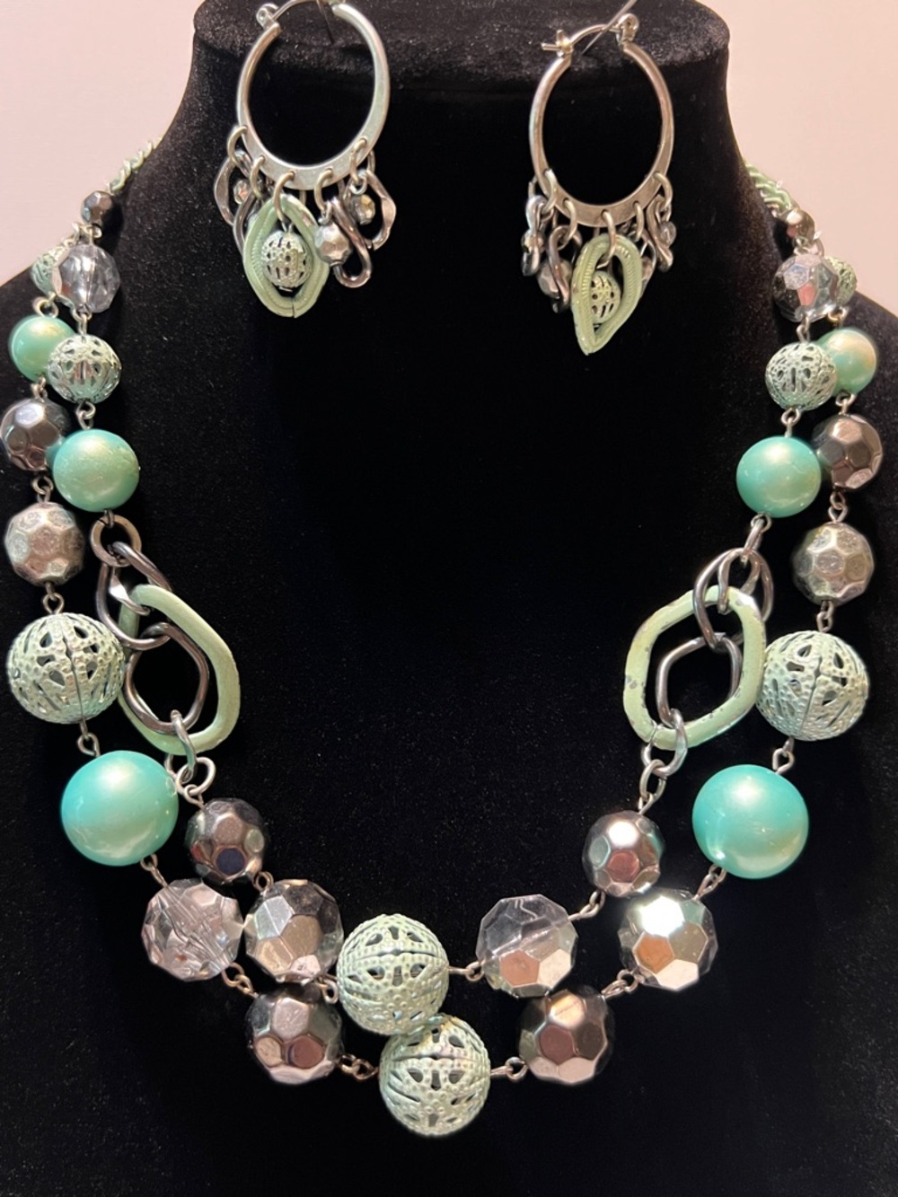 Vintage Green & Silver Beaded 2 Strand Necklace & Hoop Dangle Earrings Set
